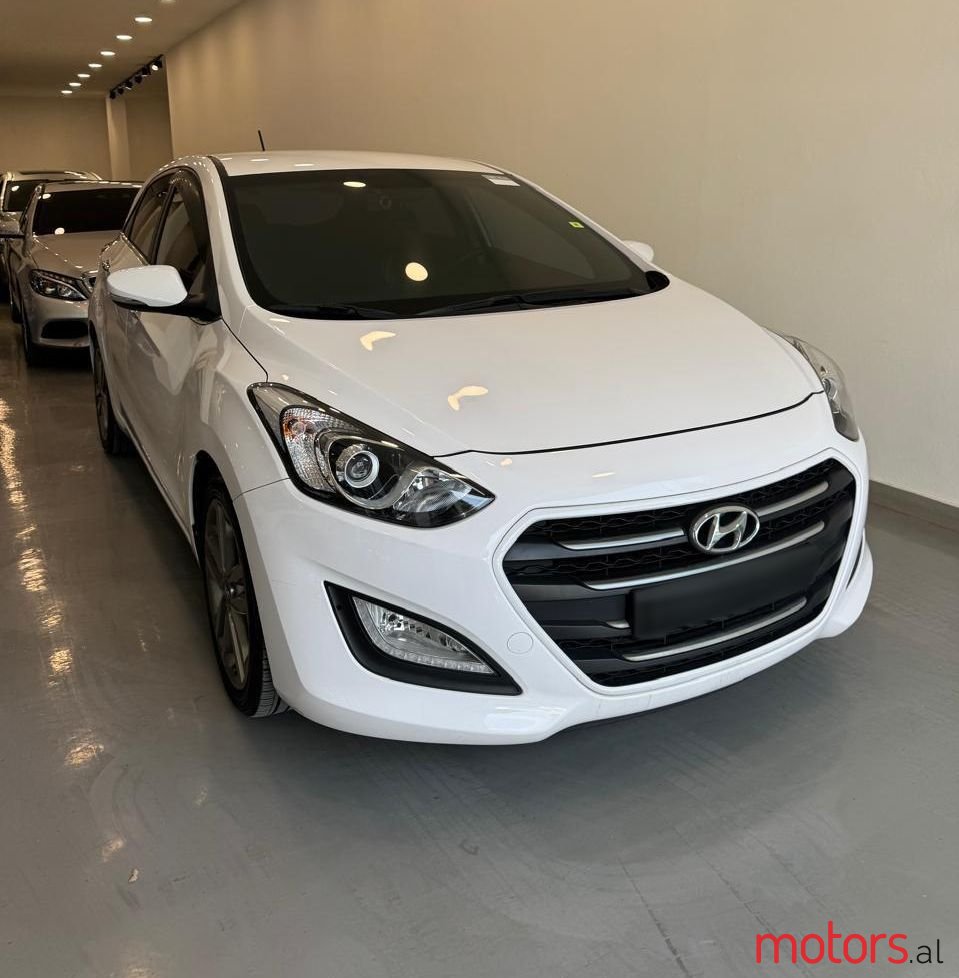2015' Hyundai i30 photo #2