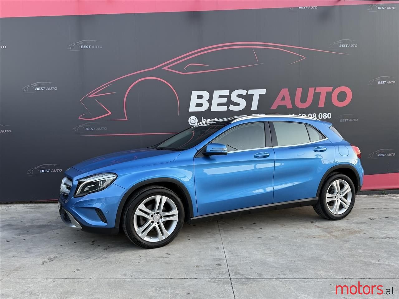 2015' Mercedes-Benz GLA 200 photo #2