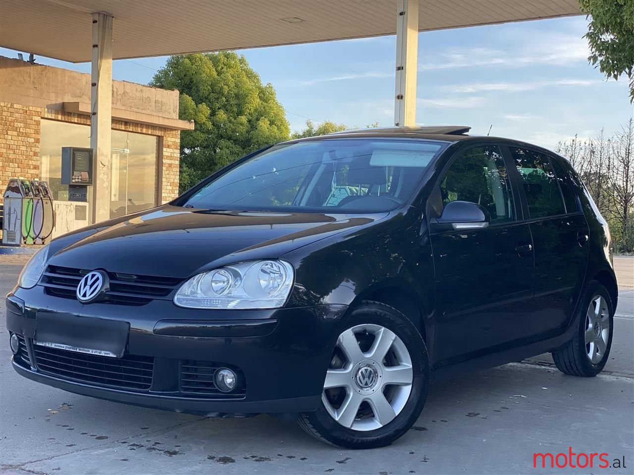 2007' Volkswagen Golf photo #1