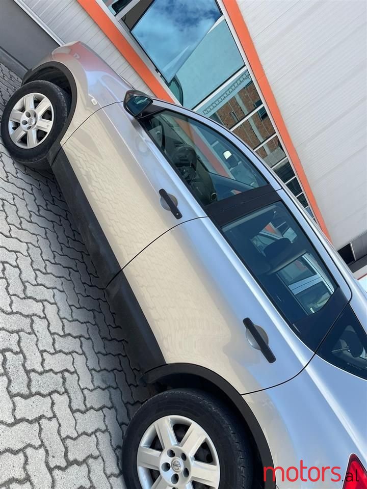 2009' Nissan Qashqai photo #3