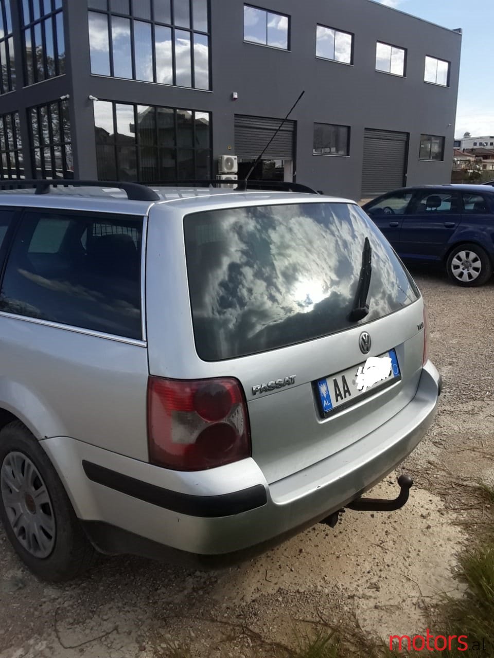 2004' Volkswagen Passat B3 photo #6