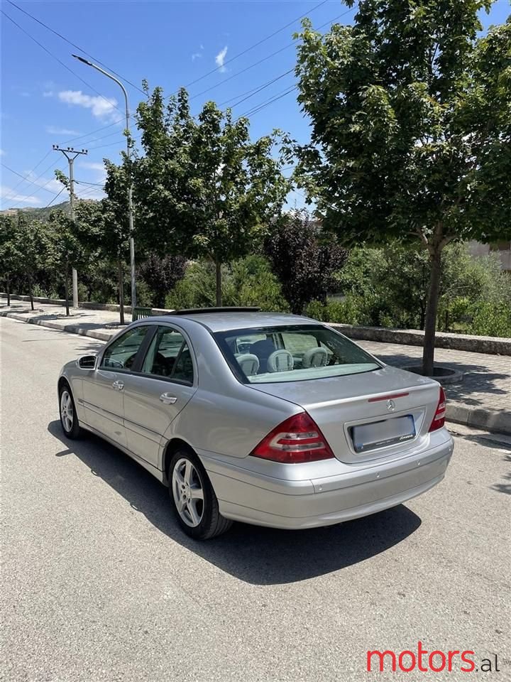 2006' Mercedes-Benz C 180 photo #2