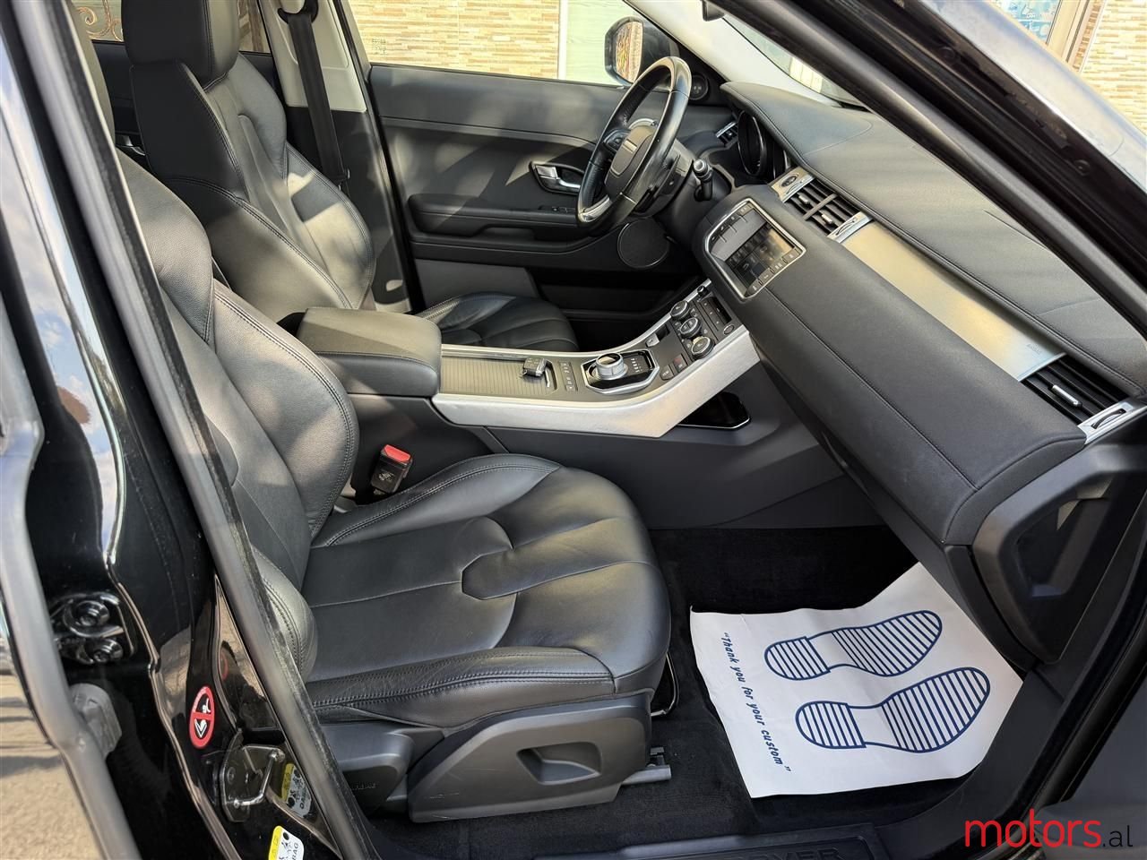 2015' Land Rover Range Rover Evoque photo #4