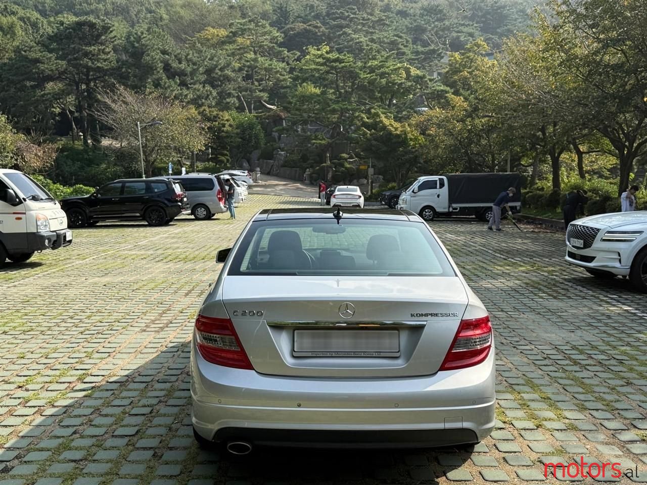 2010' Mercedes-Benz C 200 photo #3