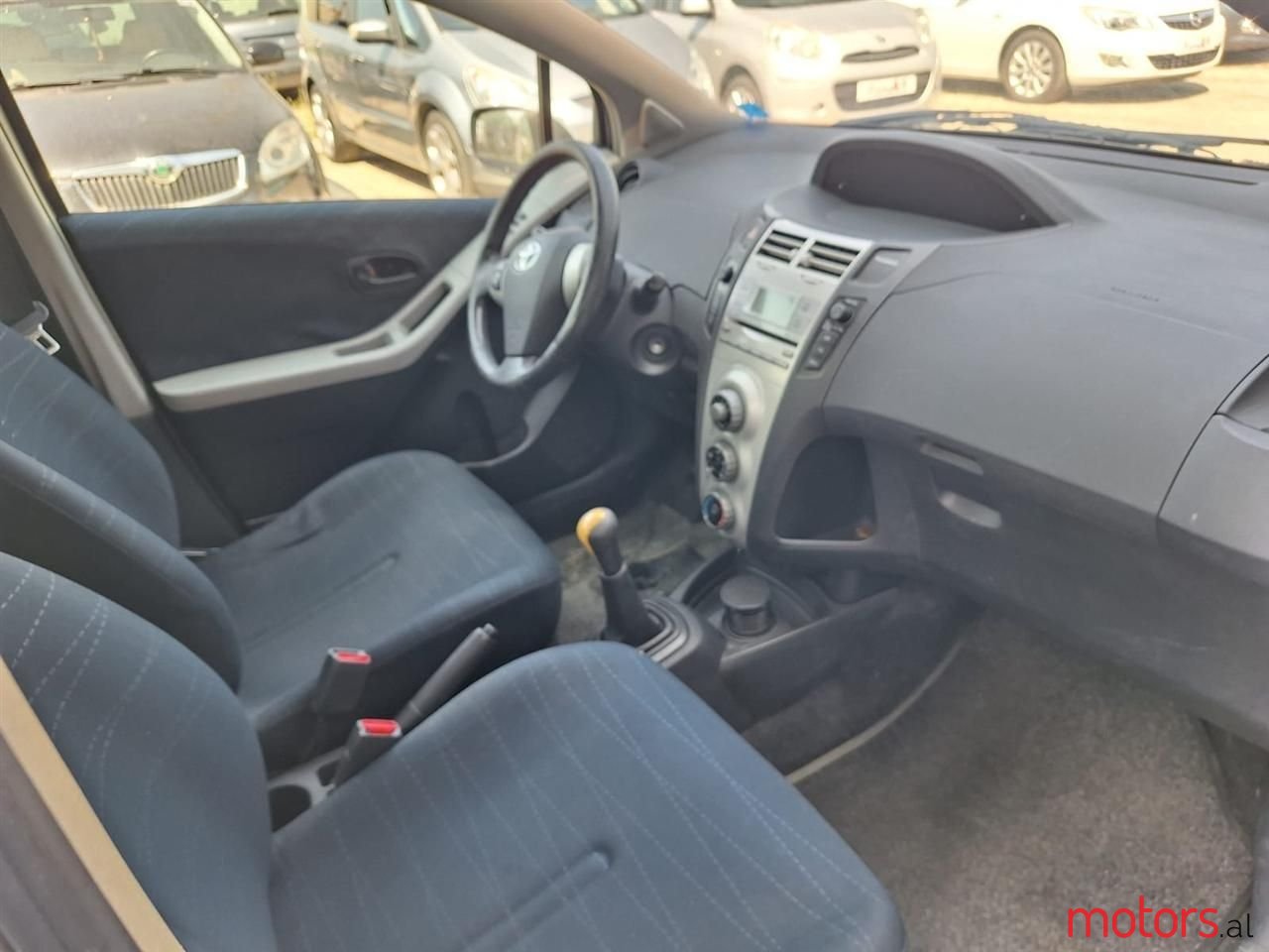 2007' Toyota Yaris photo #6