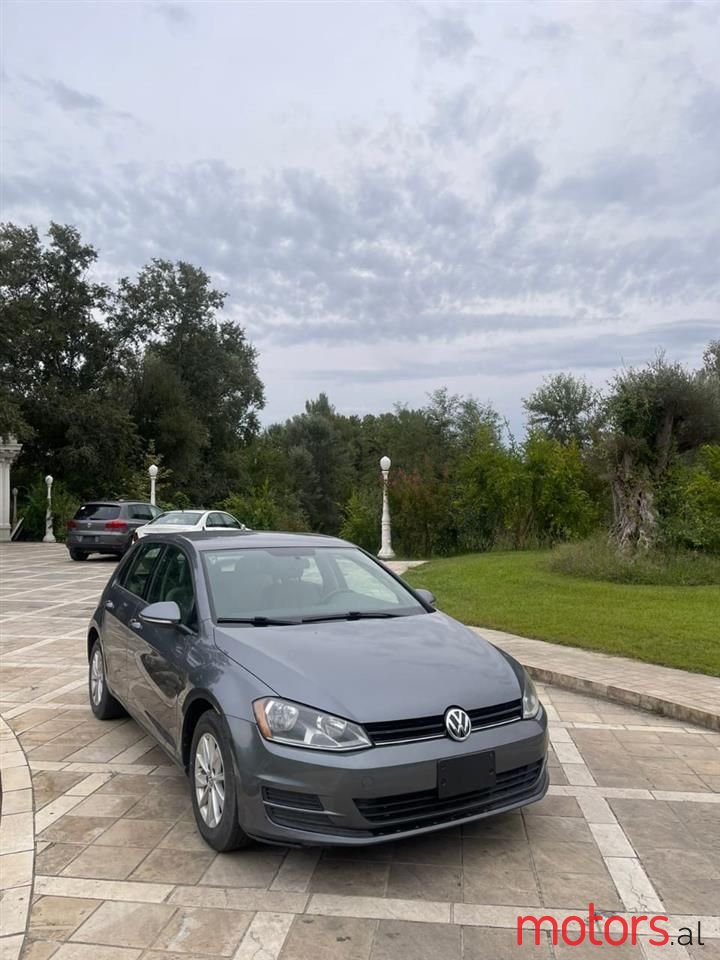 2015' Volkswagen Golf photo #1