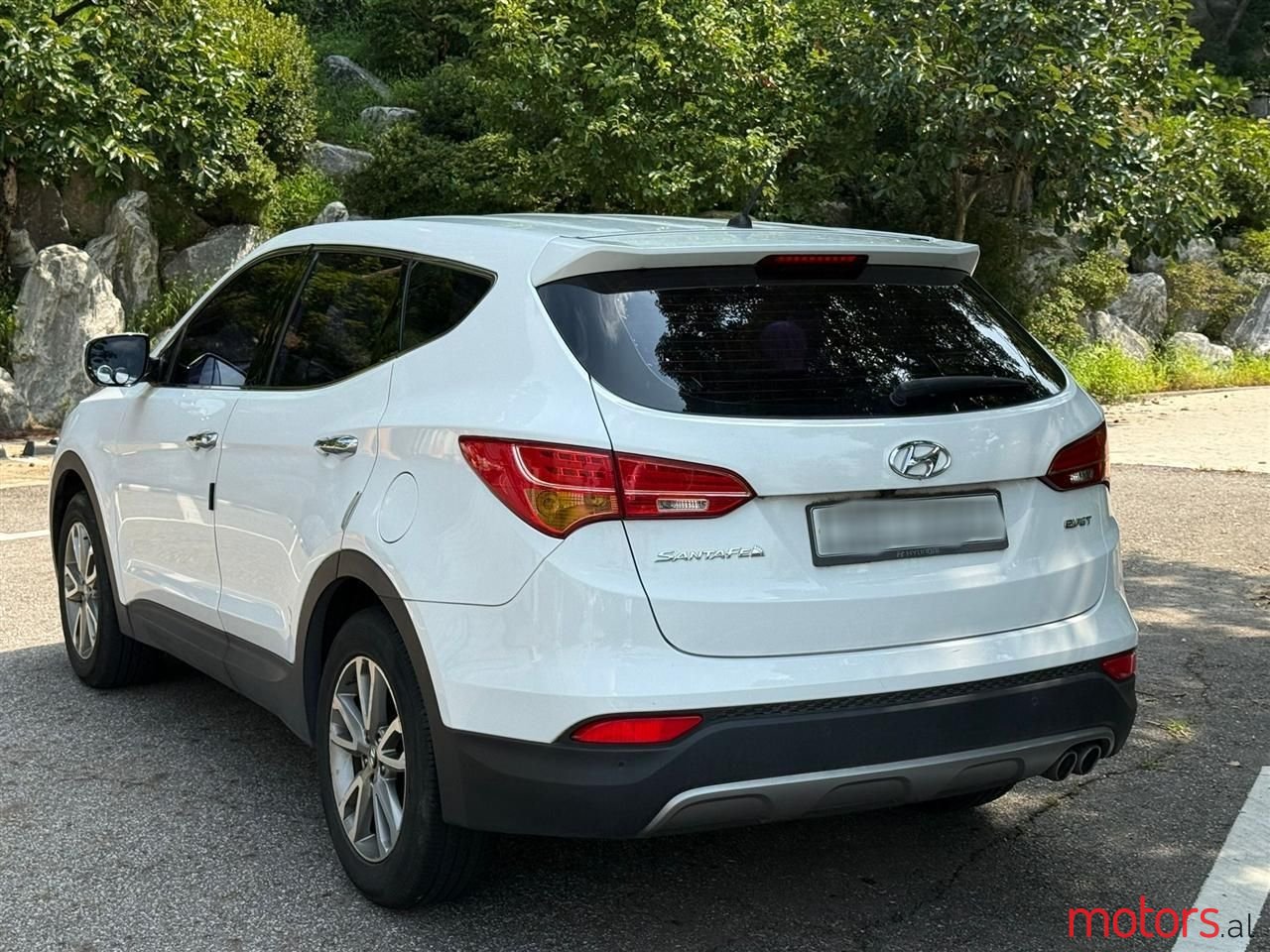 2013' Hyundai Santa Fe photo #2