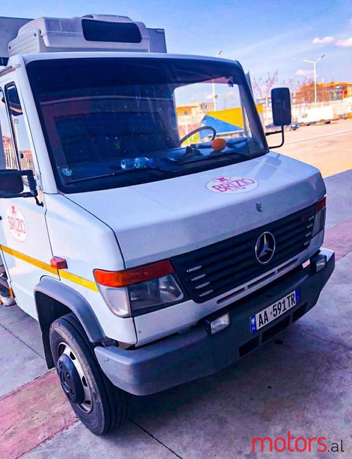 1997' Mercedes-Benz Vario photo #1