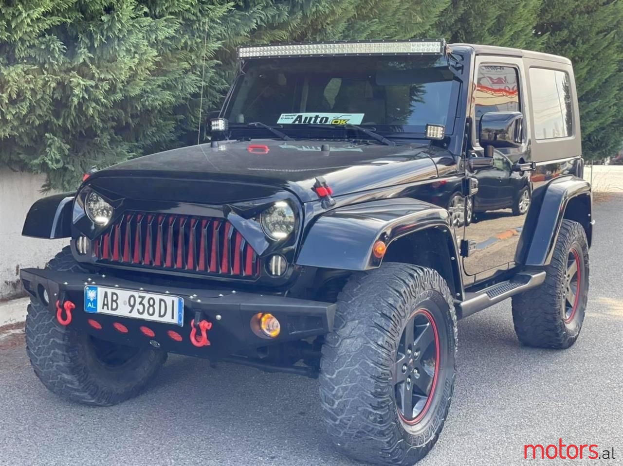 2008' Jeep Wagoneer photo #1