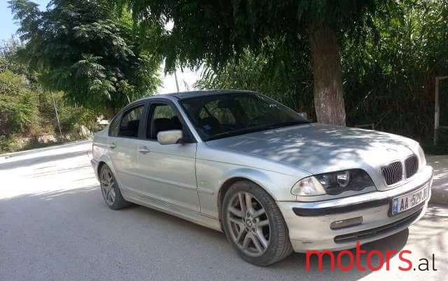 2000' BMW 320 photo #1