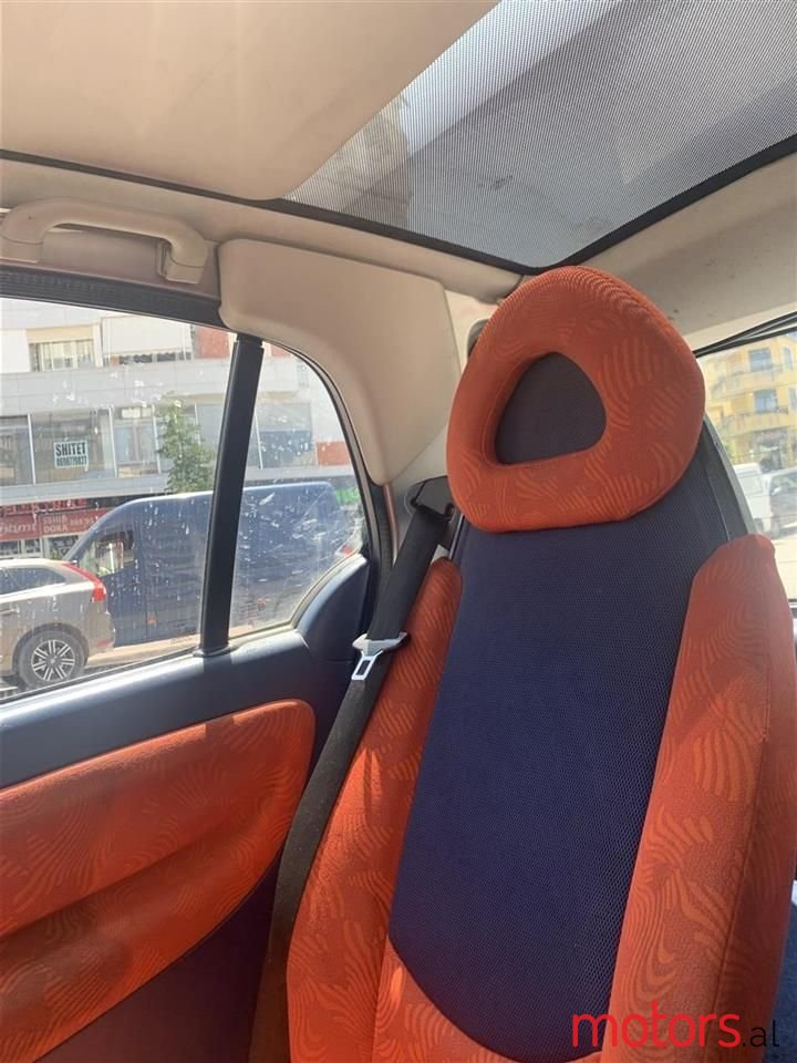 2000' Smart Fortwo photo #3