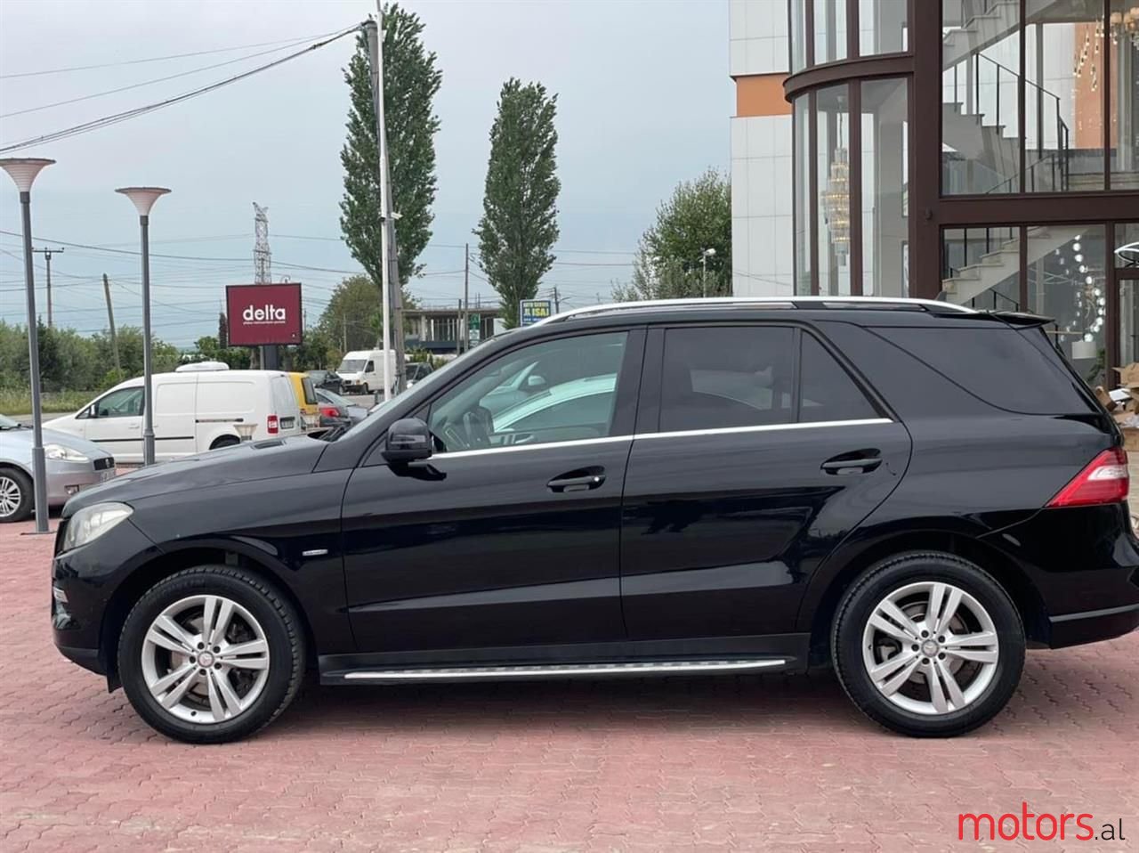 2012' Mercedes-Benz ML 250 photo #3