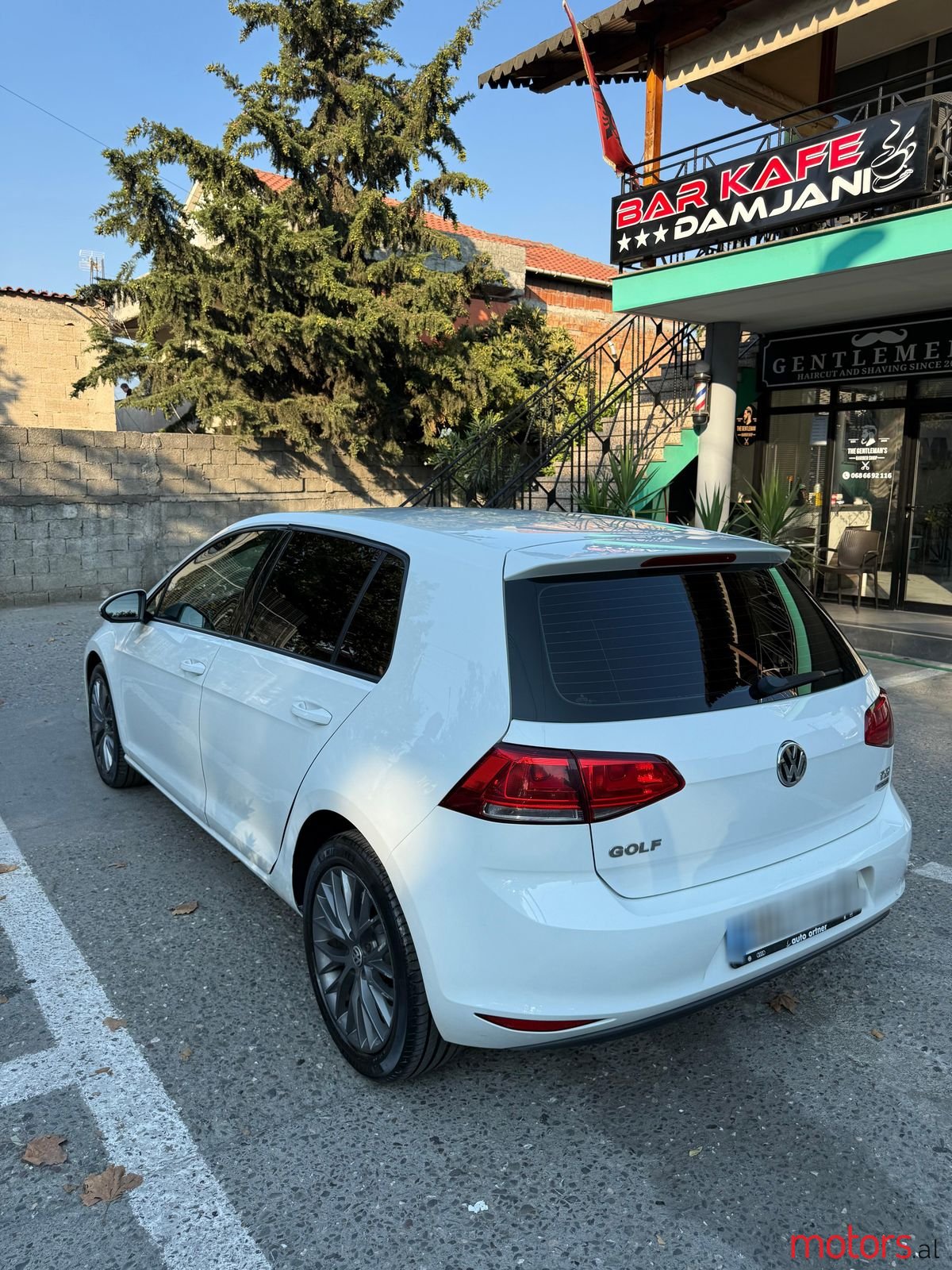 2014' Volkswagen e-Golf photo #4