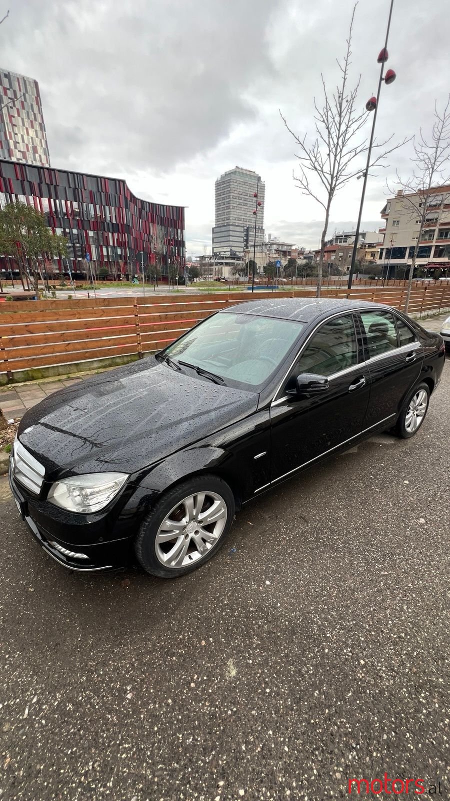 2010' Mercedes-Benz C 250 photo #2