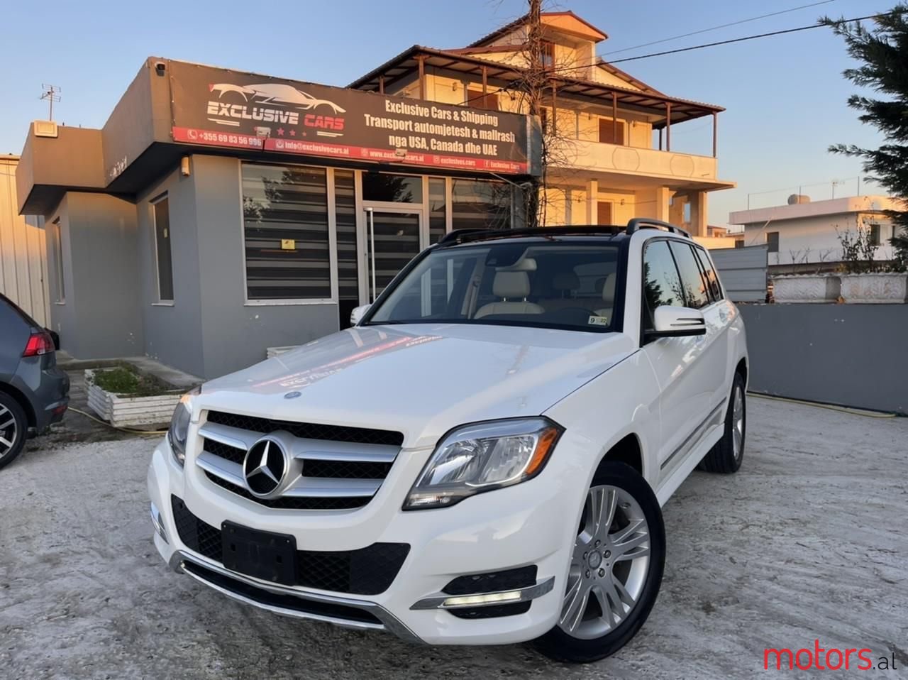 2015' Mercedes-Benz GLK 250 photo #1