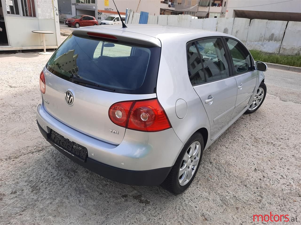 2007' Volkswagen Golf photo #2