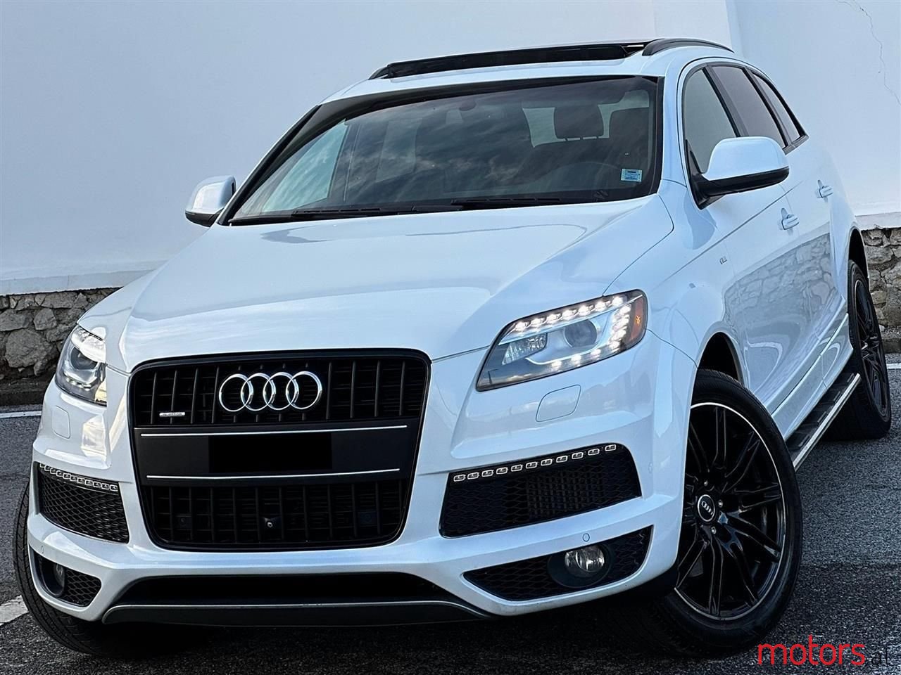 2015' Audi Q7 photo #1