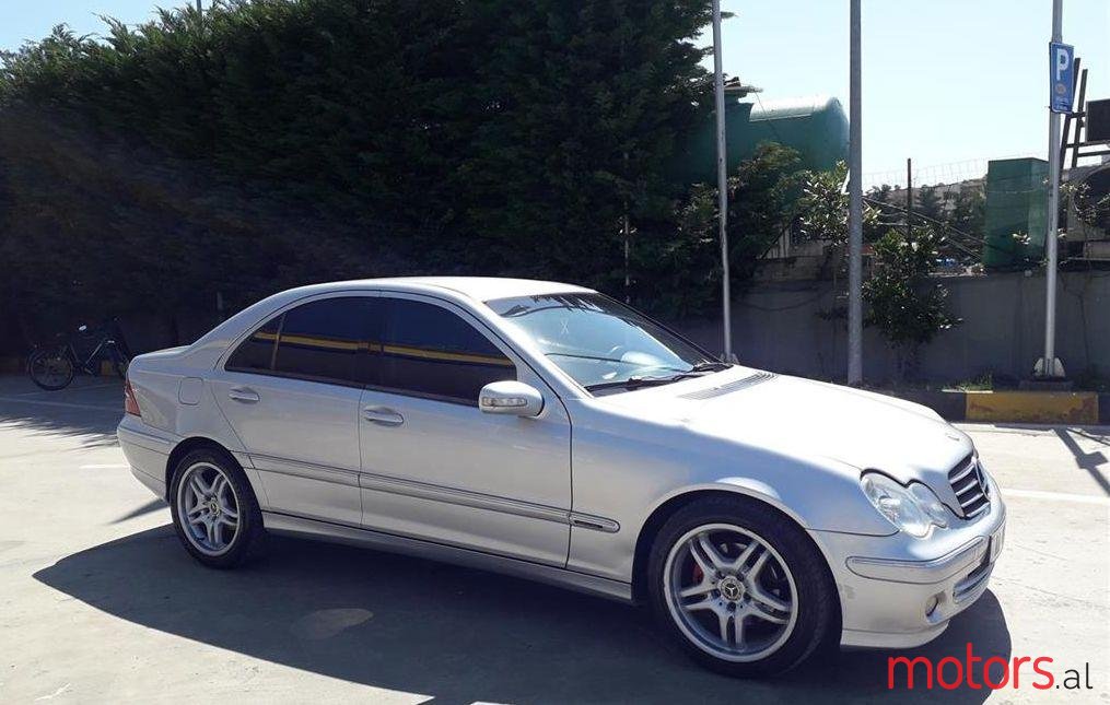 2001' Mercedes-Benz C 200 photo #1