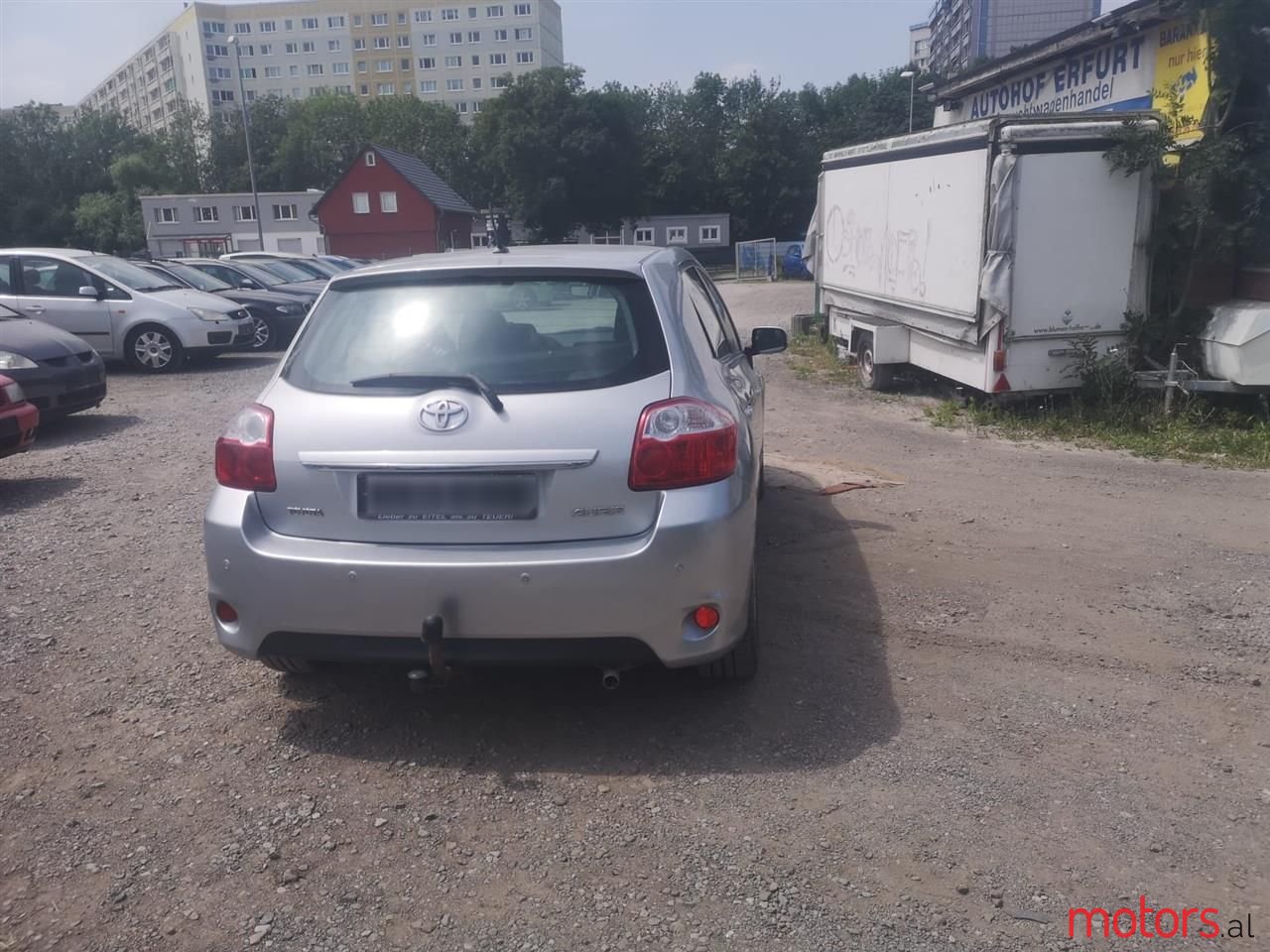 2011' Toyota Auris photo #1