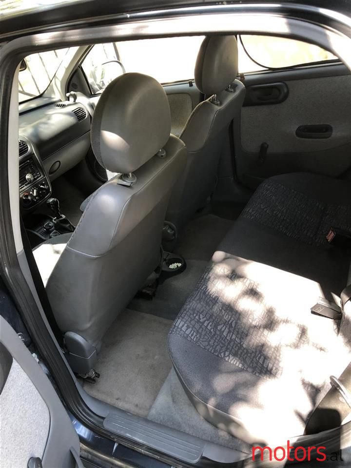 2002' Opel Corsa photo #3