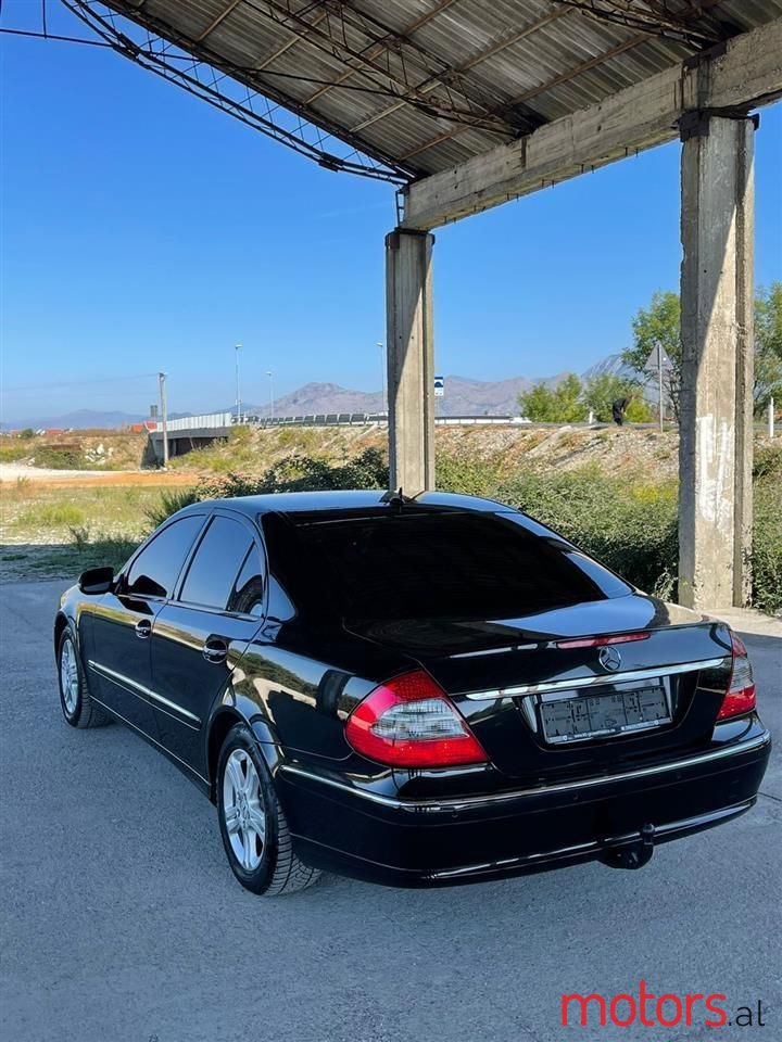 2007' Mercedes-Benz E 320 photo #5