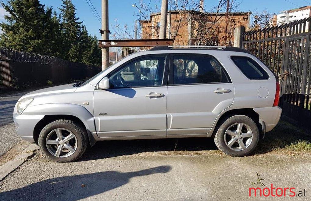 2005' Kia Sportage photo #1