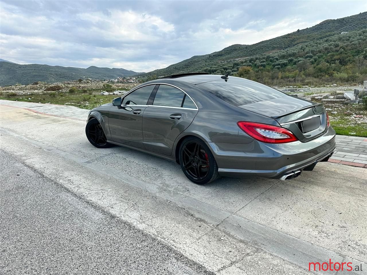 2012' Mercedes-Benz CLS 63 AMG photo #3