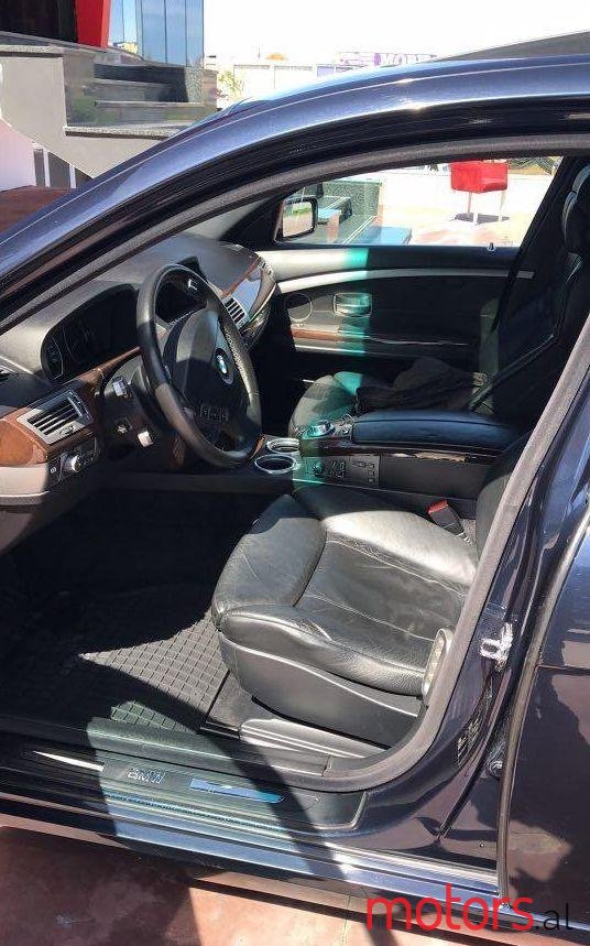 2007' BMW 730 photo #1