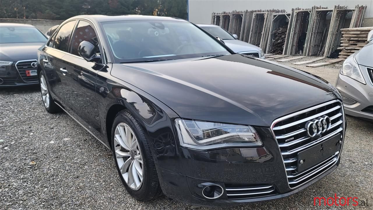 2014' Audi A8 photo #4