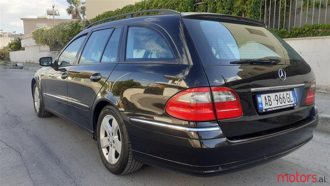 2007' Mercedes-Benz E 220 photo #4