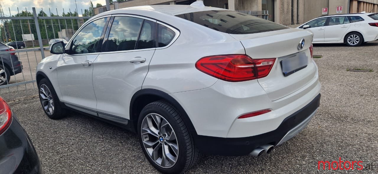 2016' BMW X4 photo #5
