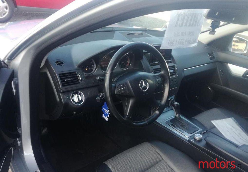 2010' Mercedes-Benz C 220 photo #1