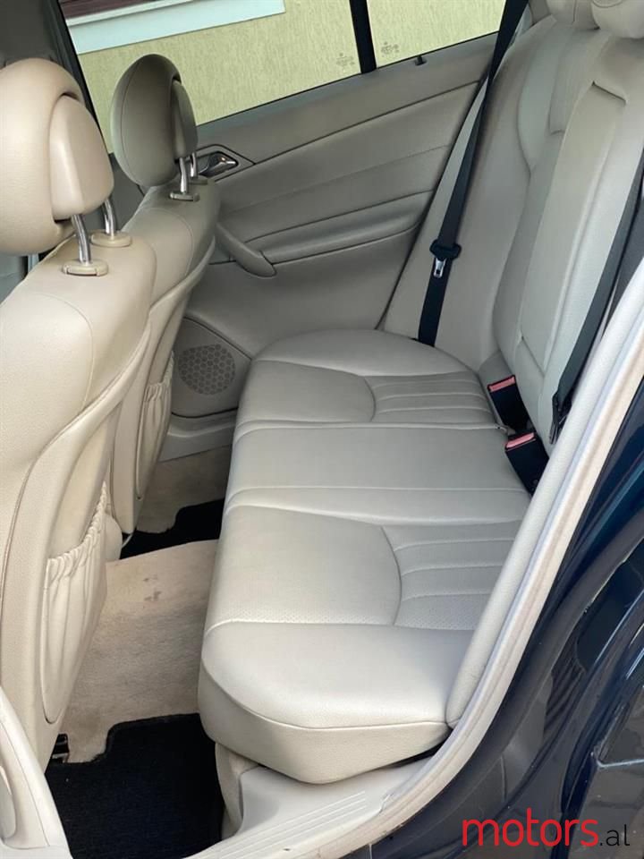 2005' Mercedes-Benz C 200 photo #5