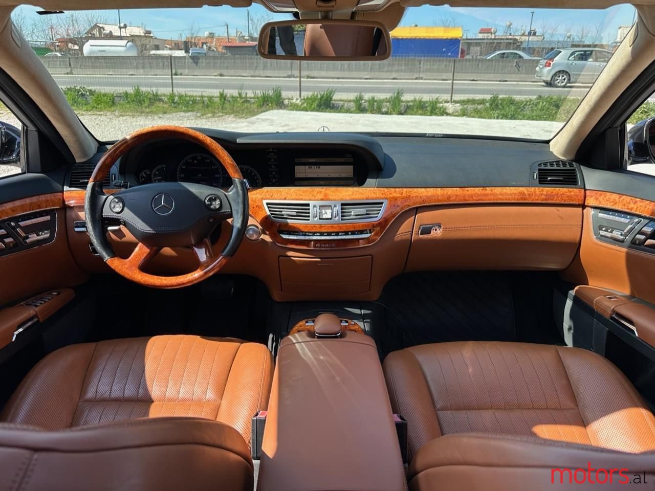 2008' Mercedes-Benz S 550 photo #2