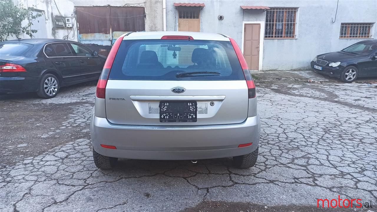 2004' Ford Fiesta photo #2