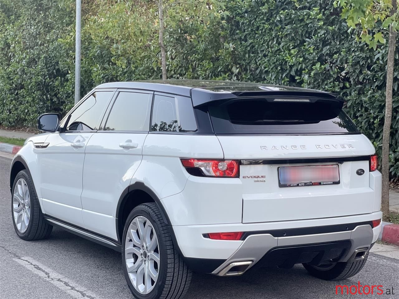 2012' Land Rover Range Rover Evoque photo #5