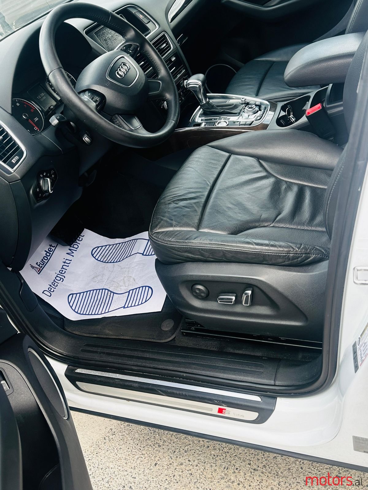 2014' Audi Q5 photo #5