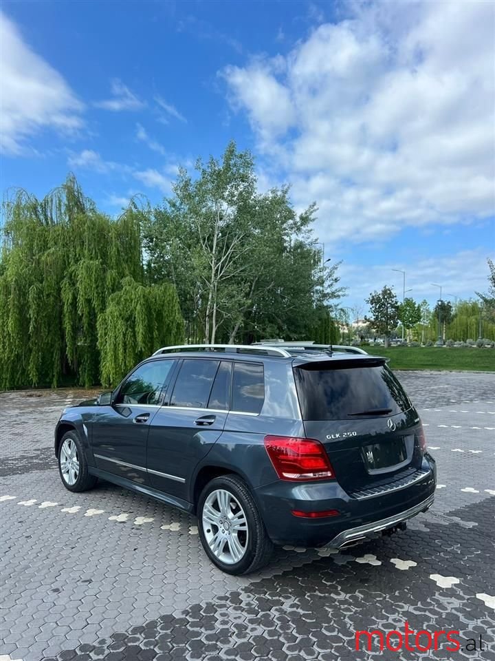 2014' Mercedes-Benz GLK 250 photo #2