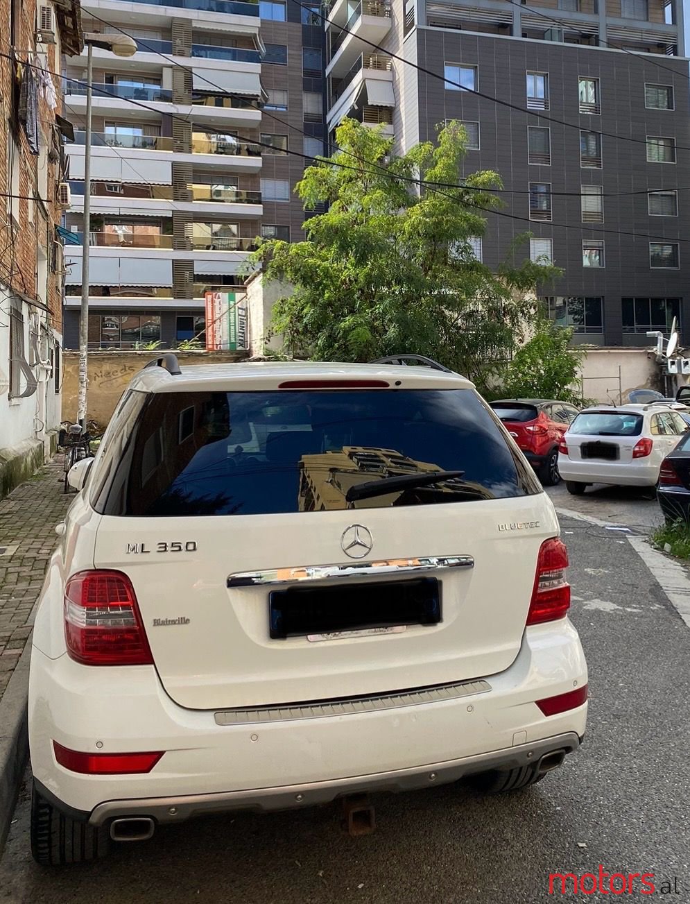 2010' Mercedes-Benz photo #7