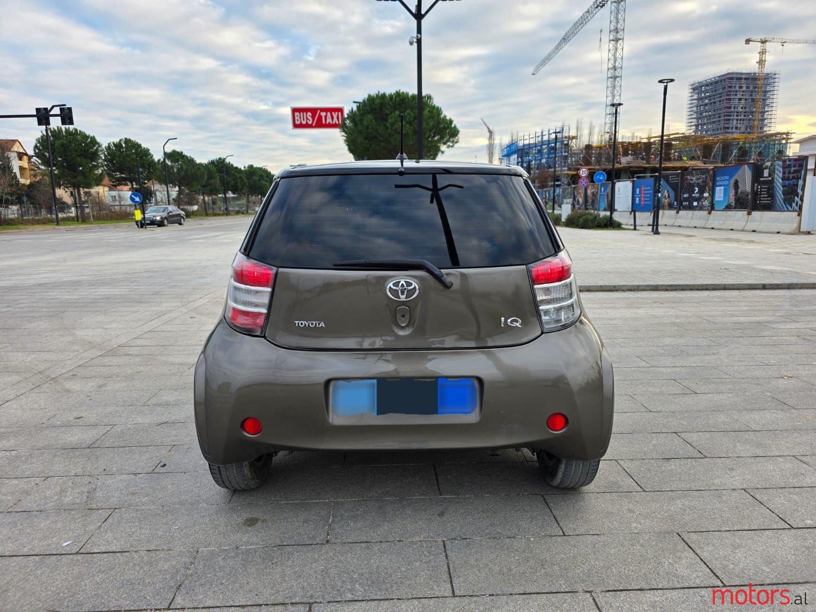 2010' Toyota iQ photo #5