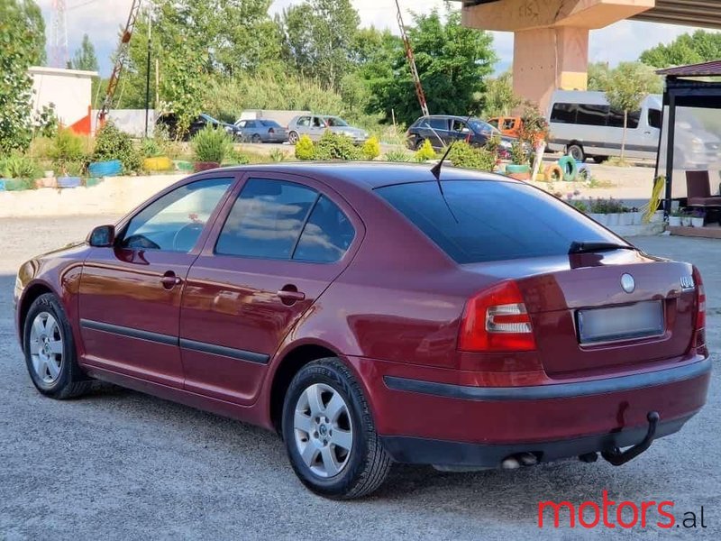 2005' Skoda Octavia photo #3