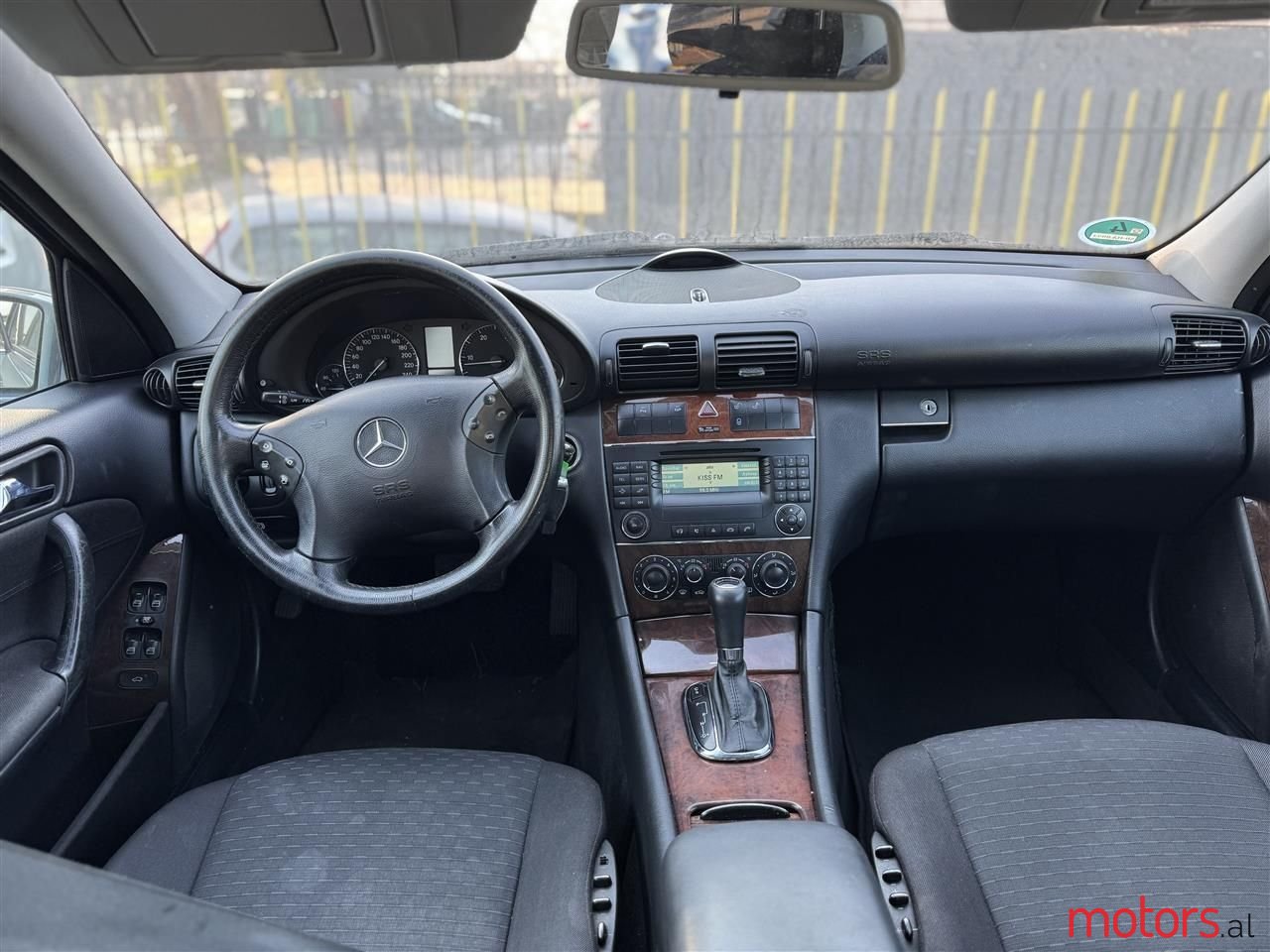 2006' Mercedes-Benz C 220 photo #4