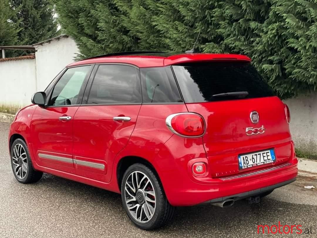 2014' Fiat 500L photo #4