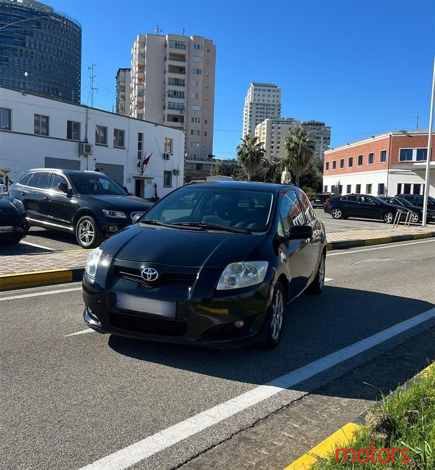 2009' Toyota Auris photo #5