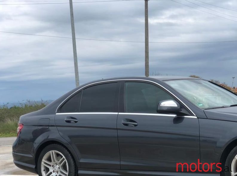 2009' Mercedes-Benz C 220 photo #3