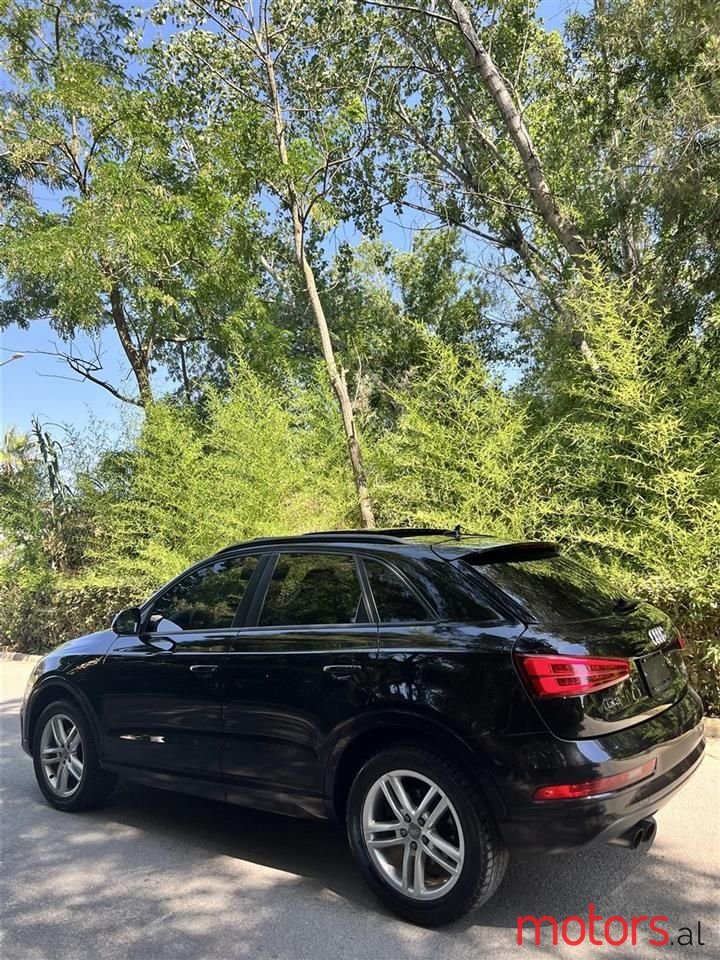 2016' Audi Q3 photo #2