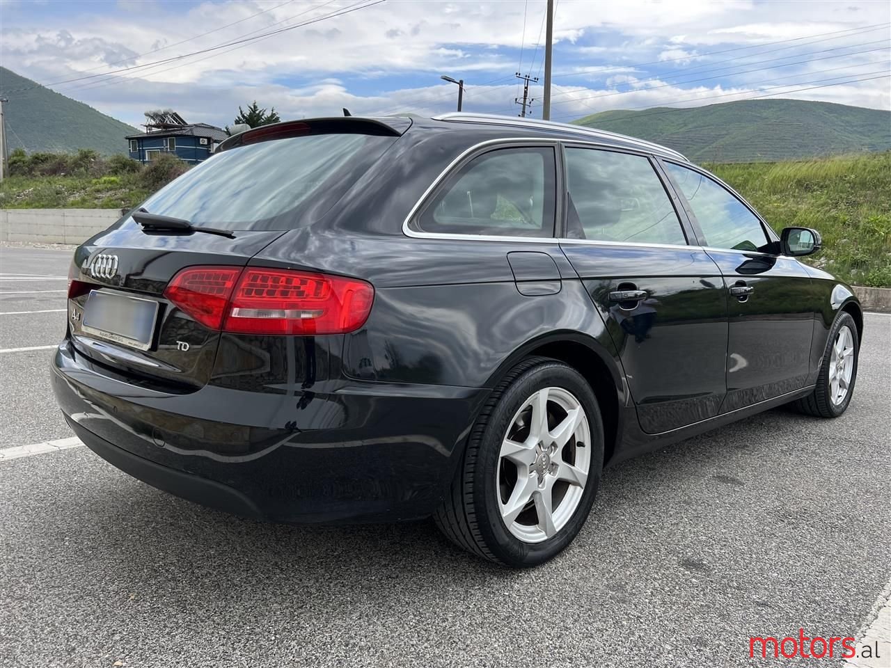 2011' Audi A4 photo #2