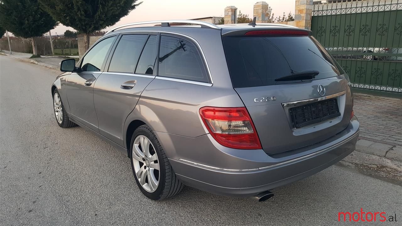2008' Mercedes-Benz C 220 photo #2