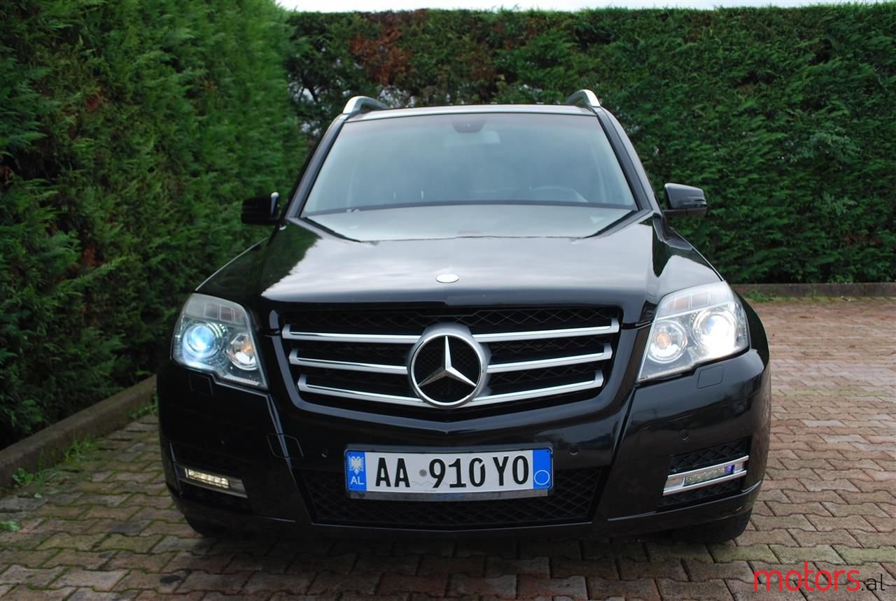 2011' Mercedes-Benz GLK 220 photo #5