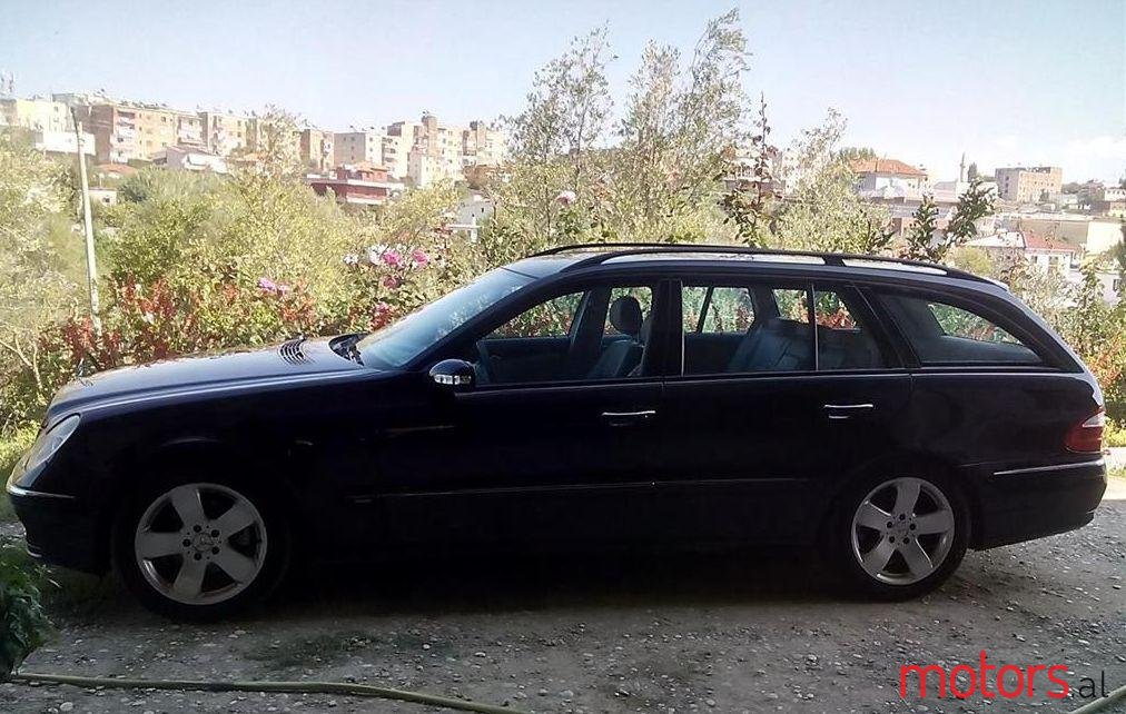 2005' Mercedes-Benz E 280 photo #1